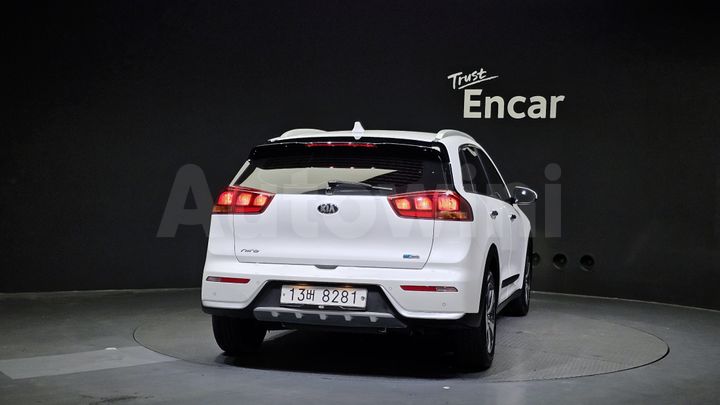 Kia Niro 2017 — 4