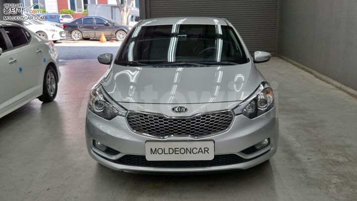Kia K3 2012 — 3