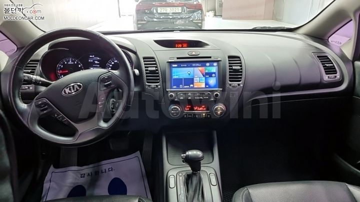 Kia K3 2012 — 5