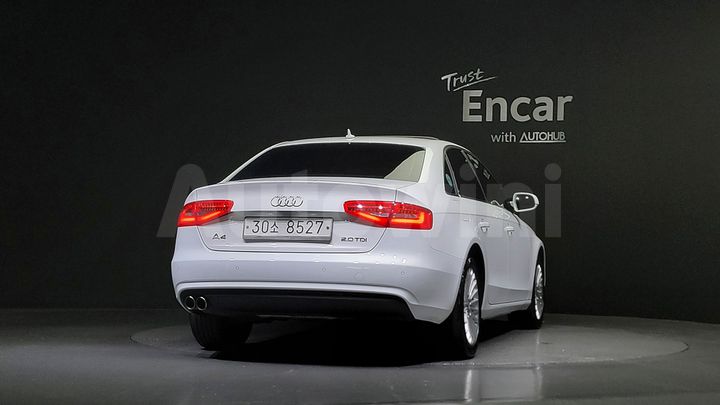 Audi A4 2013 — 4