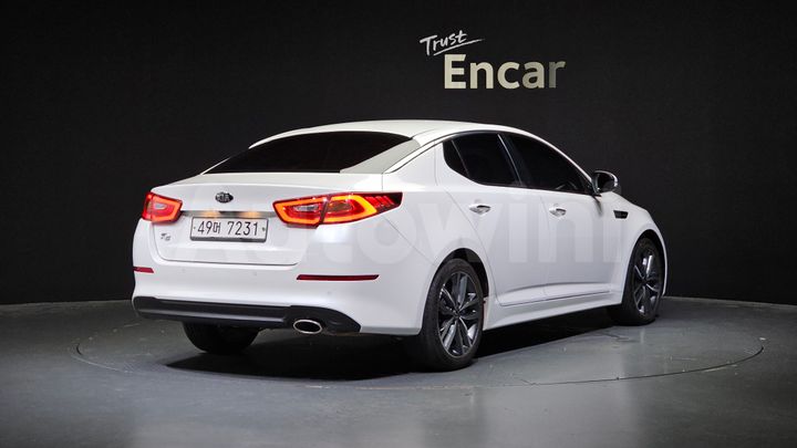 Kia K5 2014 — 2