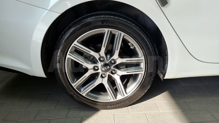 Kia K3 2020 — 5