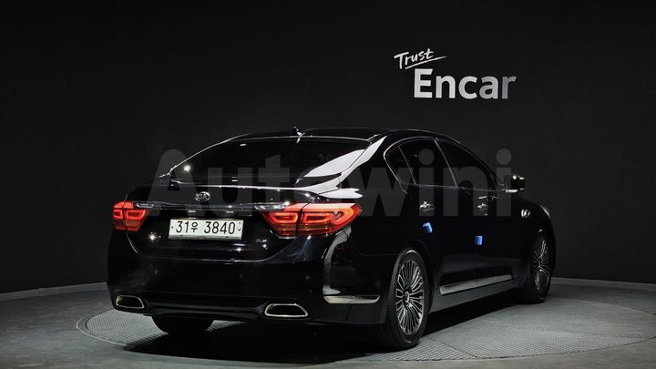 Kia K9 2013 — 2