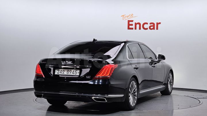 Genesis EQ900 2016 — 2