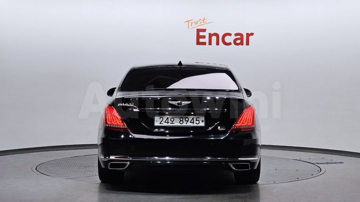 Genesis EQ900 2016 — 4