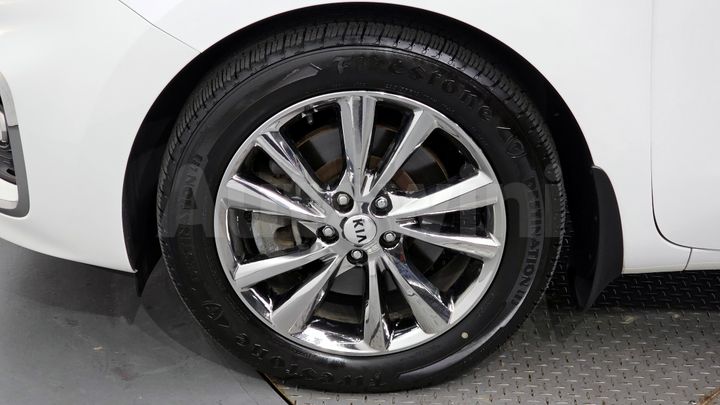 Kia Carnival 2019 — 5