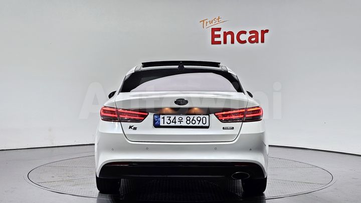 Kia K5 2017 — 4