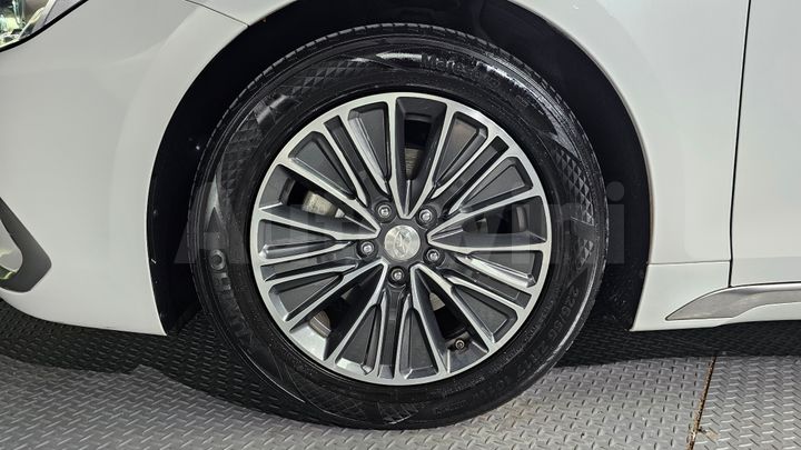 Hyundai Grandeur 2018 — 5