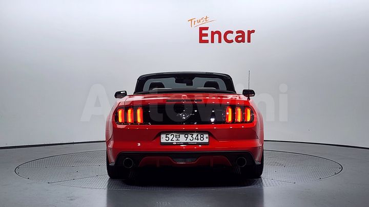 Ford Mustang 2017 — 4