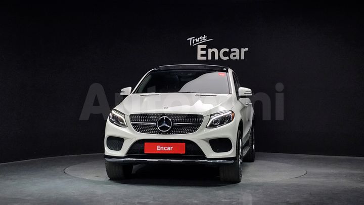 Mercedes Benz GLE Class 2017 — 3