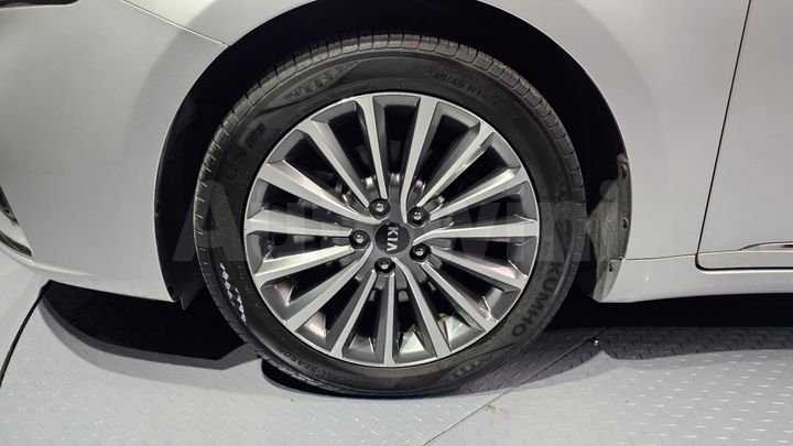 Kia K7 2019 — 5