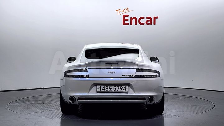 Aston Martin Rapide 2015 — 4