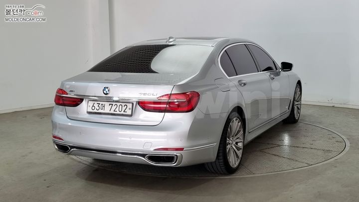 BMW 7 Series 2017 — 2