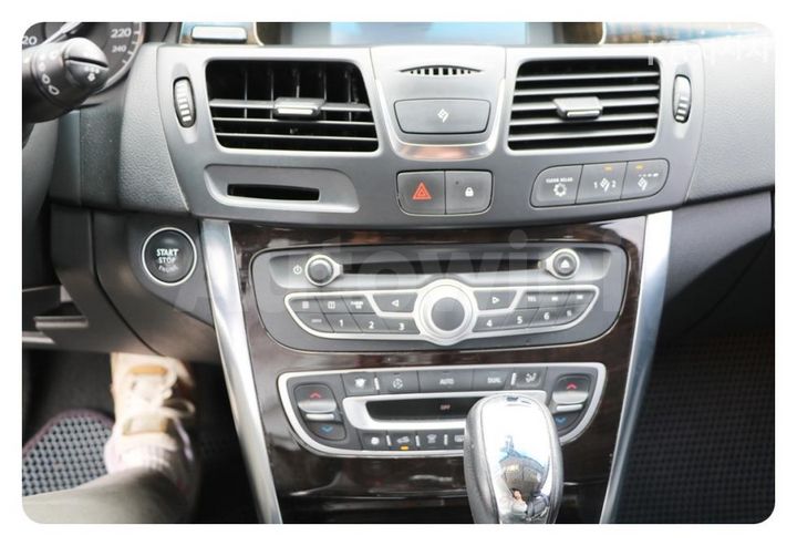 Renault SM5 2011 — 4