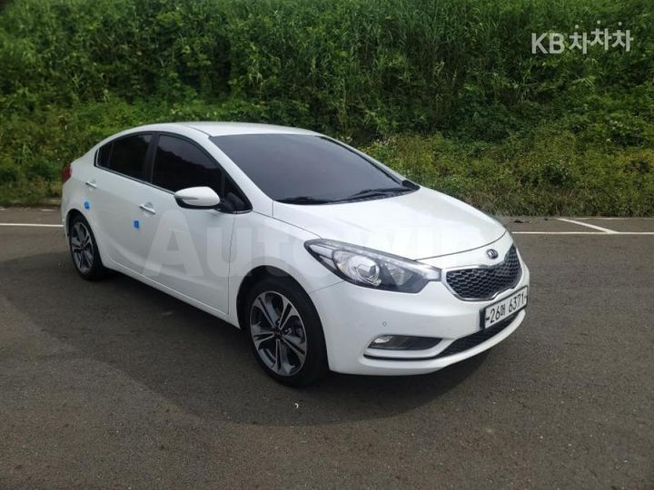 Kia K3 2015 — 2