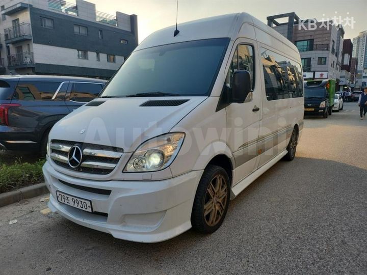 Mercedes Benz Sprinter