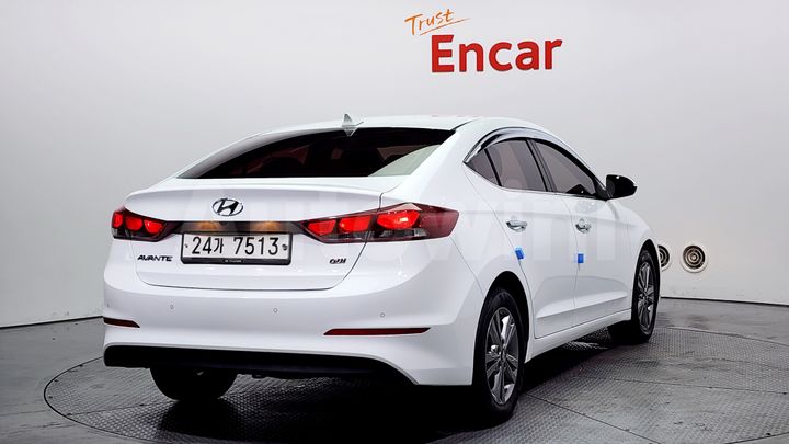 Hyundai Avante 2017 — 2