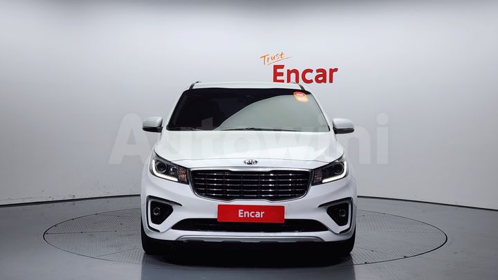 Kia Carnival 2019 — 3