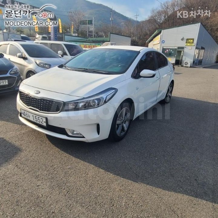 Kia K3 2018 — 3