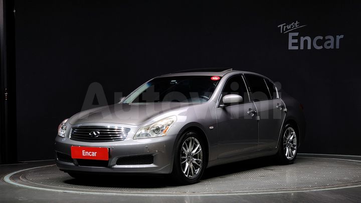 Infiniti G
