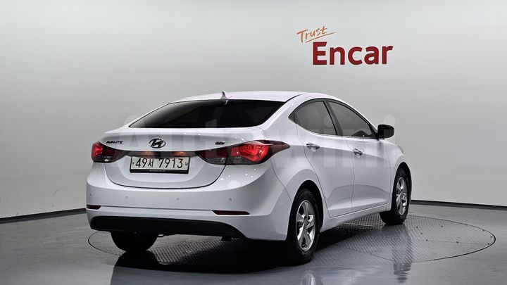 Hyundai Avante 2014 — 2