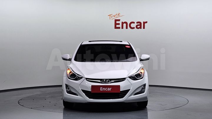 Hyundai Avante 2014 — 3