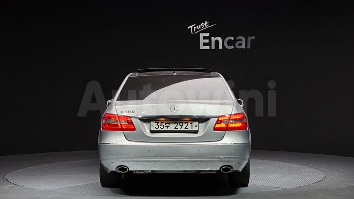 Mercedes-Benz E Class 2010 — 4