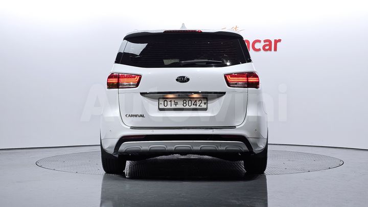 Kia Carnival 2018 — 4