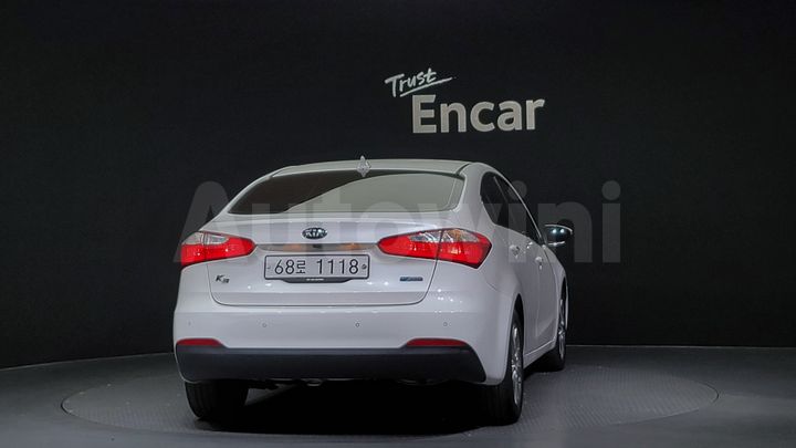 Kia K3 2015 — 4