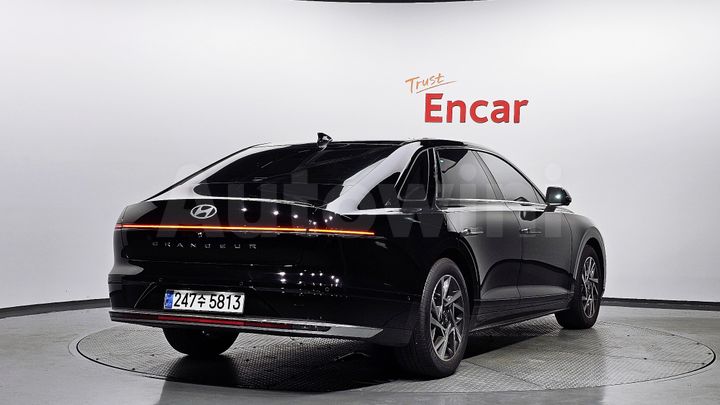 Hyundai Grandeur 2023 — 2