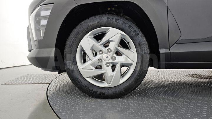 Hyundai Kona 2023 — 5