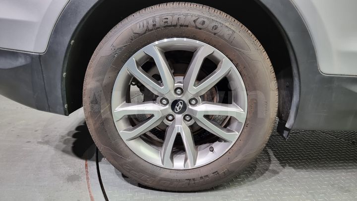 Hyundai SantaFe 2015 — 5