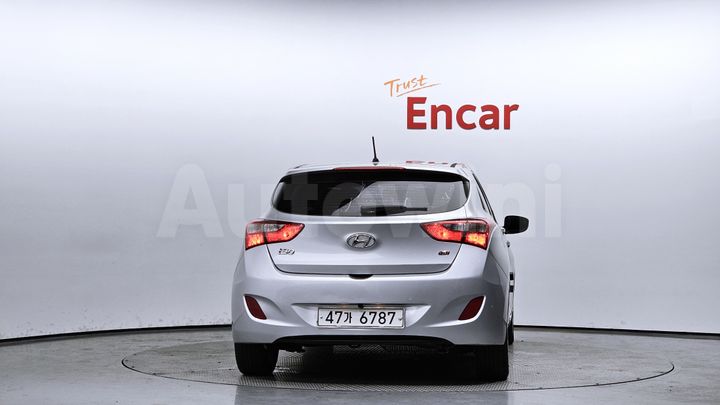 Hyundai i30 2012 — 4