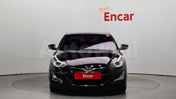 Hyundai Avante 2014 — 3