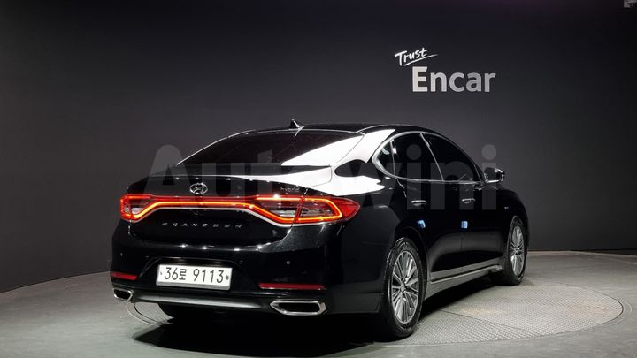 Hyundai Grandeur 2019 — 2