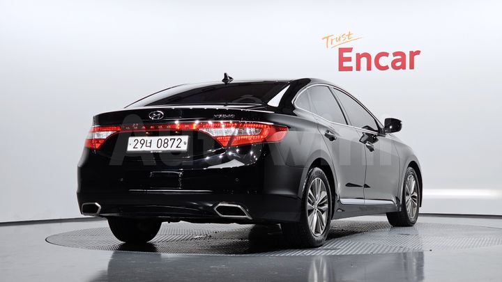 Hyundai Grandeur 2016 — 2