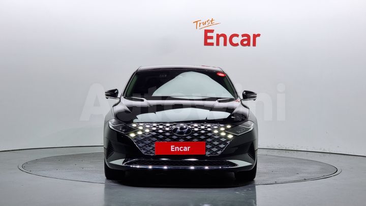 Hyundai Grandeur 2022 — 3