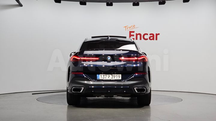 BMW X6 2021 — 4
