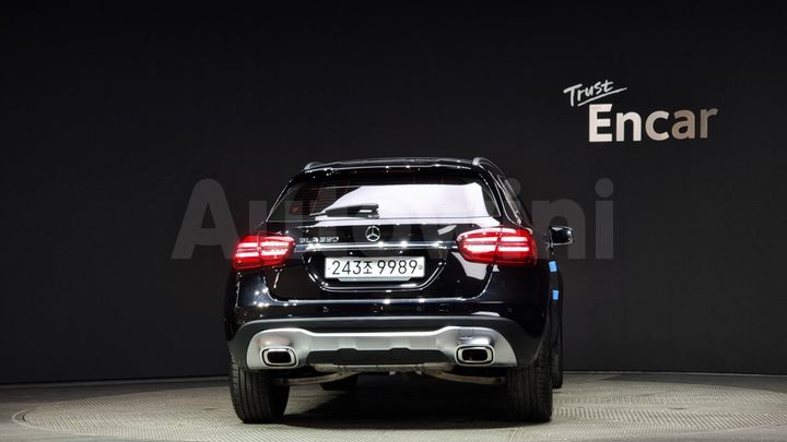 Mercedes Benz GLA Class 2019 — 5