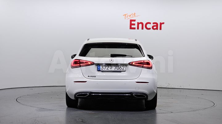 Mercedes Benz A Class 2022 — 4