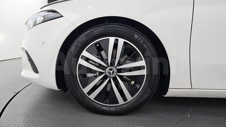 Mercedes Benz A Class 2022 — 5