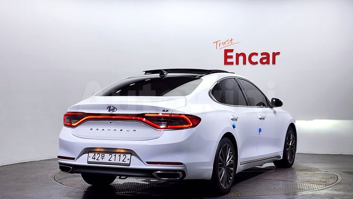 Hyundai Grandeur 2018 — 2