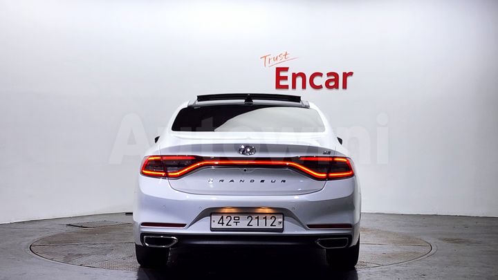 Hyundai Grandeur 2018 — 4