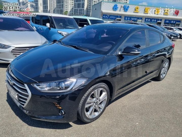 Hyundai Avante 2017 — 2