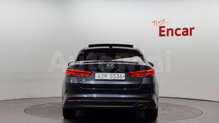 Kia K5 2017 — 4