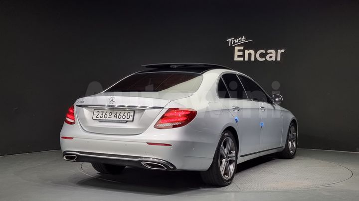 Mercedes Benz E Class 2019 — 2