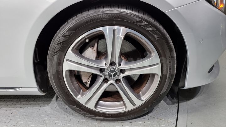 Mercedes Benz E Class 2019 — 5
