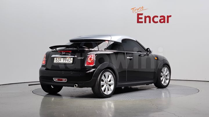Mini Coupe
