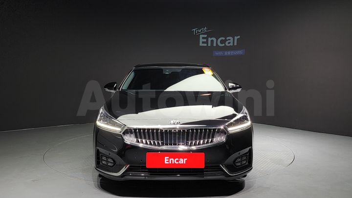 Kia K7 2019 — 3