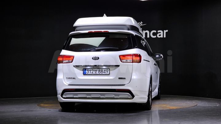 Kia Carnival 2018 — 4